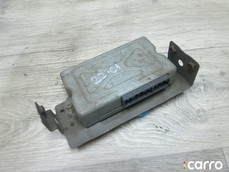 Блок комфорта Mitsubishi Lancer 7 1994г. - фото №1