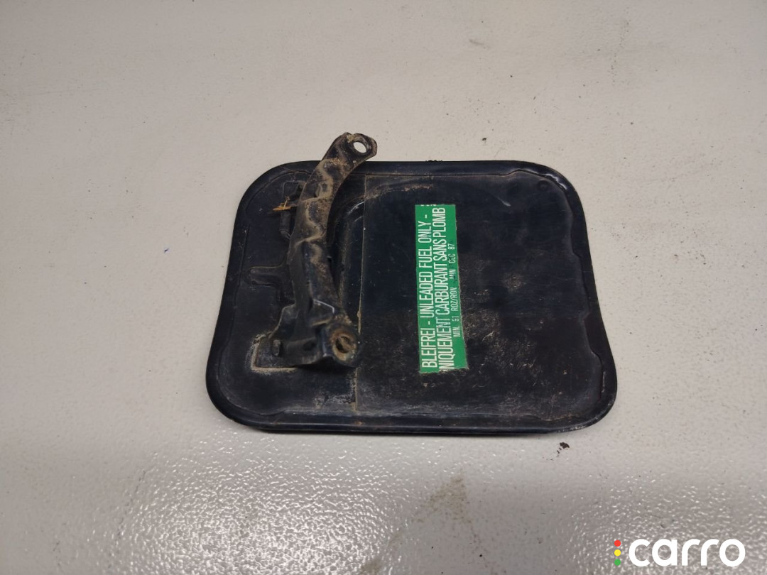 Лючок топливного бака Audi 80 B3 1990г. - фото №2