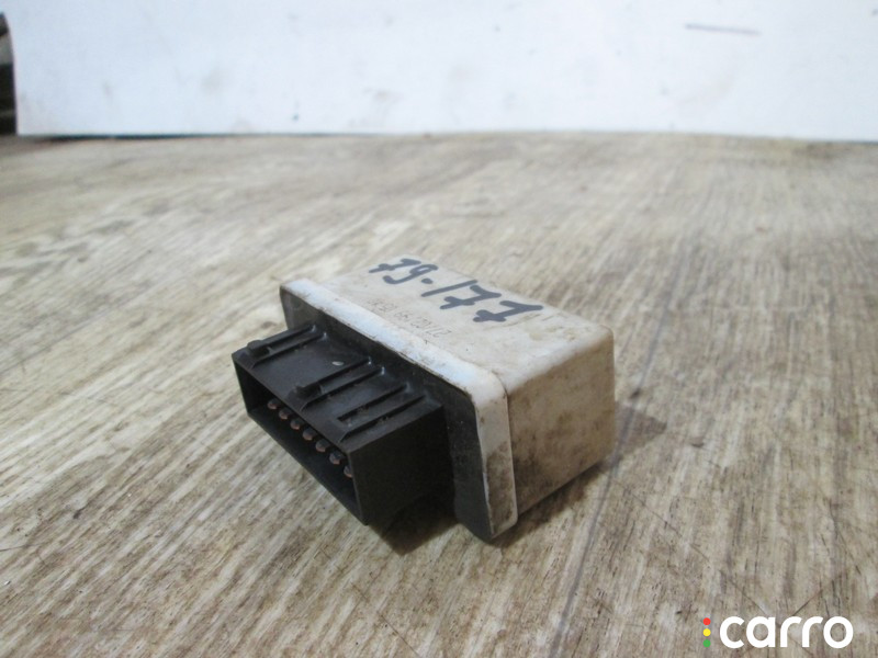 Реле бензонасоса Fiat Punto 1 1998г. - фото №1