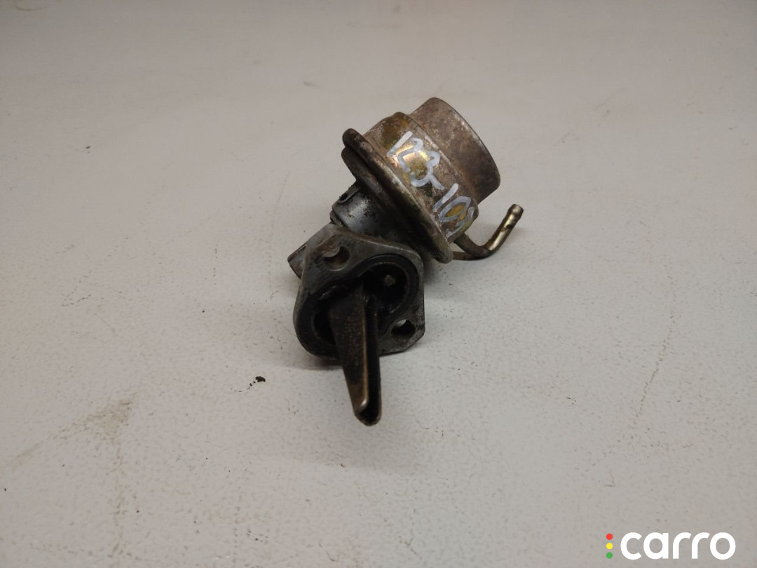 Насос топливный Audi 80 B3 1990г. - фото №2