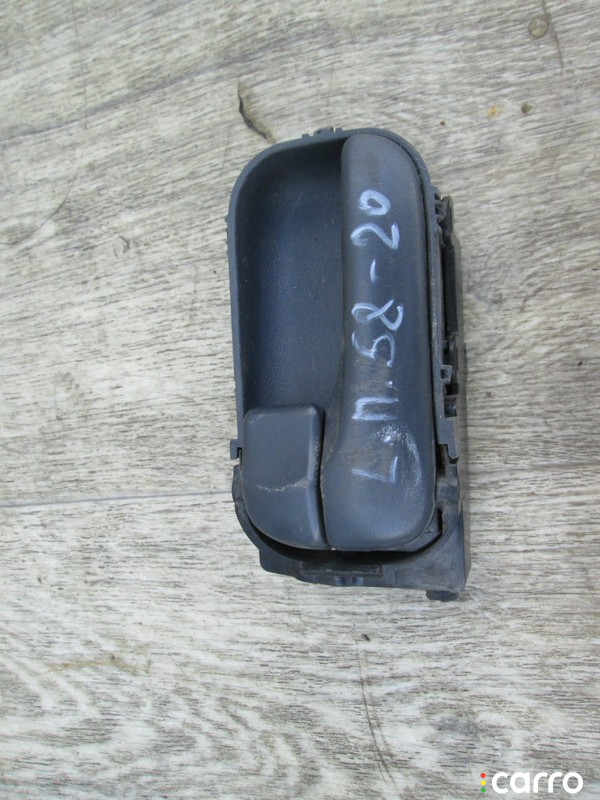 Ручка внутренняя передняя левая Nissan Almera N16 2000г. - фото №1