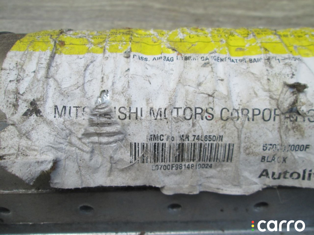 Подушка безопасности пассажира Mitsubishi Carisma 2000г. - фото №2