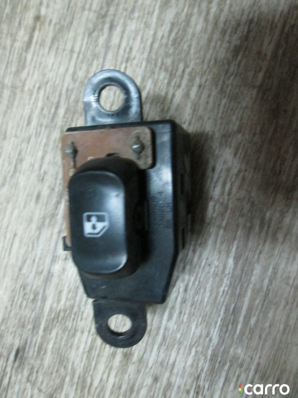 Кнопка (выключатель) Hyundai Lantra 2 1998г. - фото №1