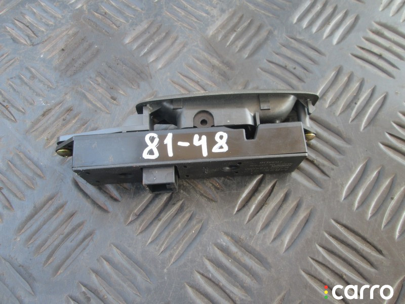 Кнопка стеклоподъемника Mitsubishi Galant 8 1998г. - фото №1