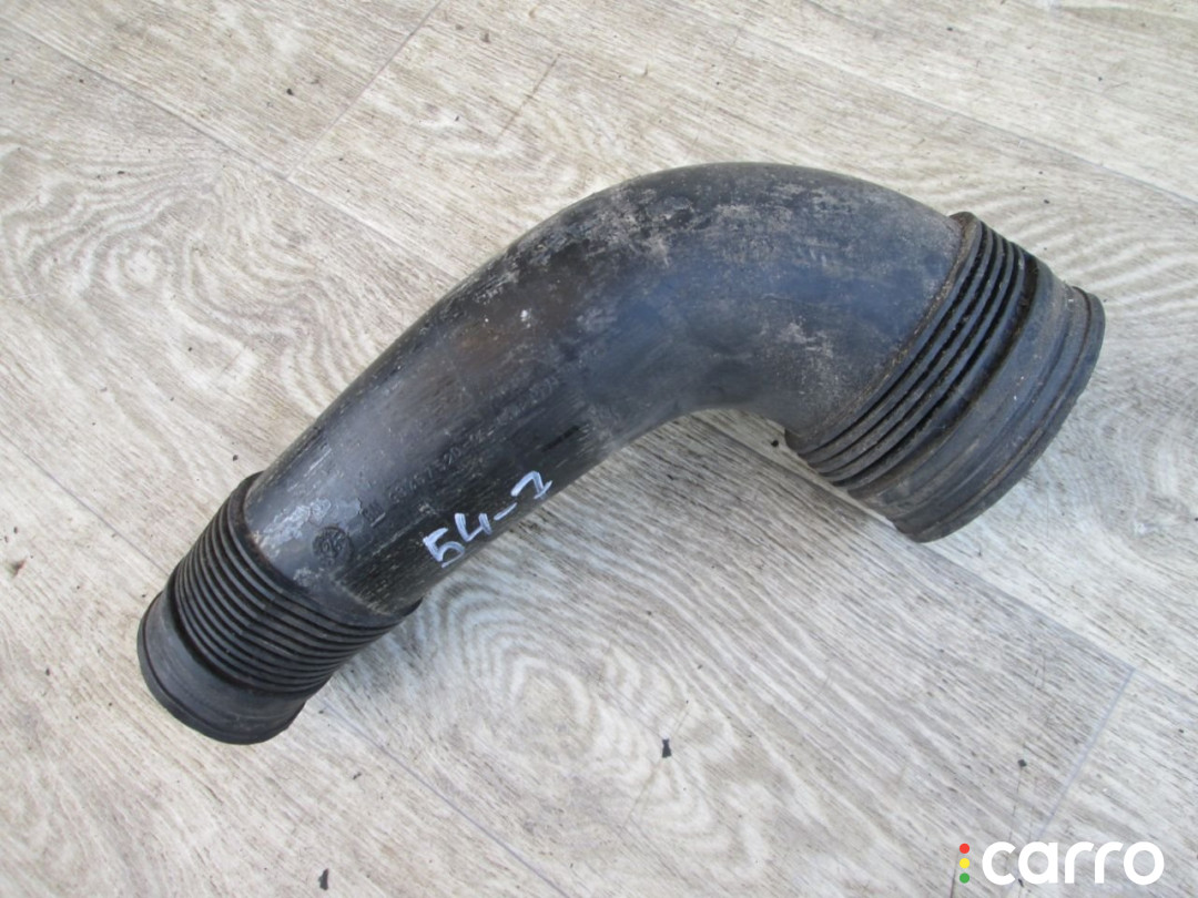 90467520 Патрубок воздушного фильтра Opel Omega B 1998г. - фото №1