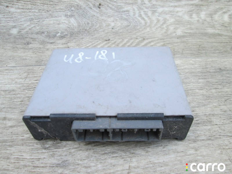 Блок комфорта Mitsubishi Carisma 2000г. - фото №1