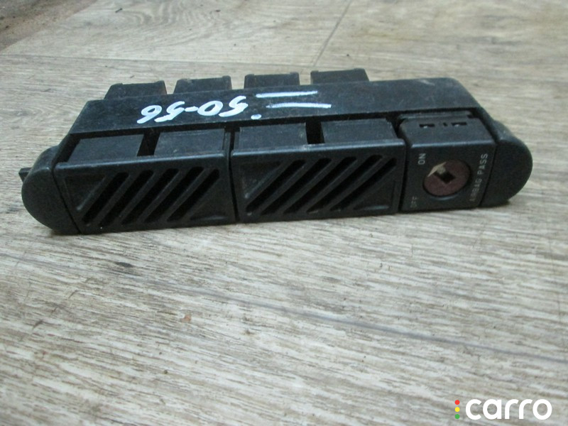 Блок кнопок Peugeot 406 1999г. - фото №1