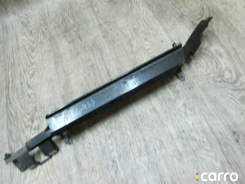 Кронштейн BMW 7 E38 1999г. - фото №1