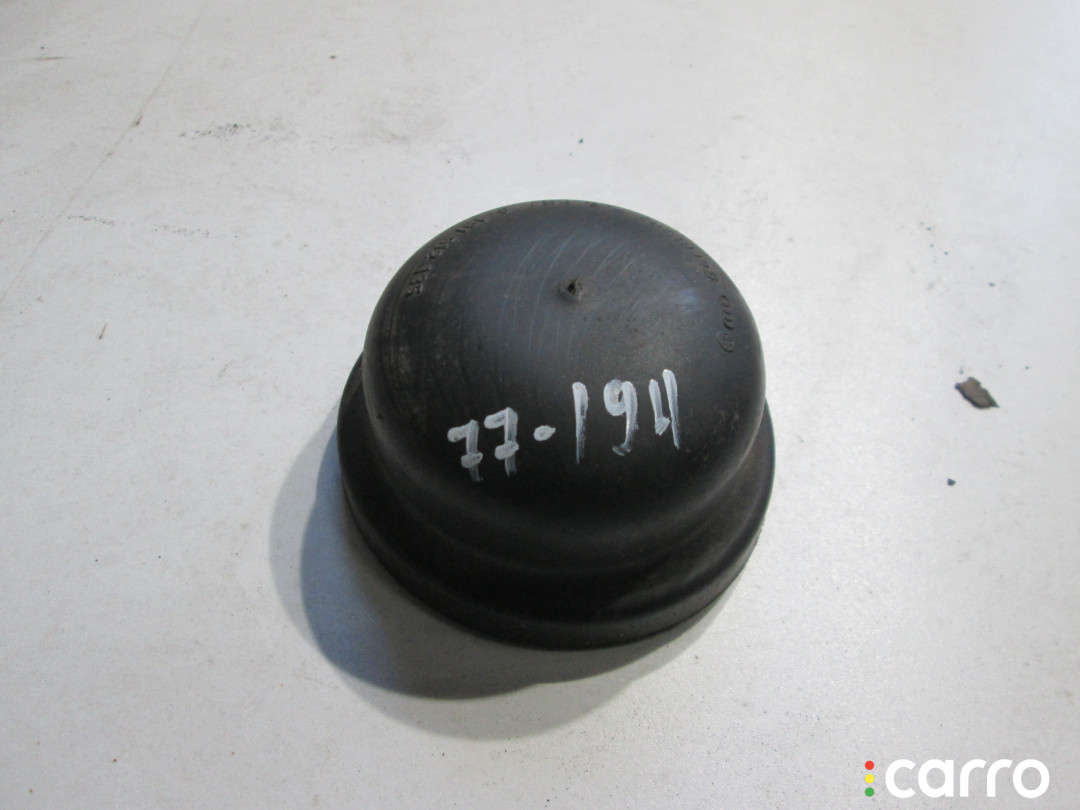 Заглушка Volkswagen Golf 3 1996г. - фото №1
