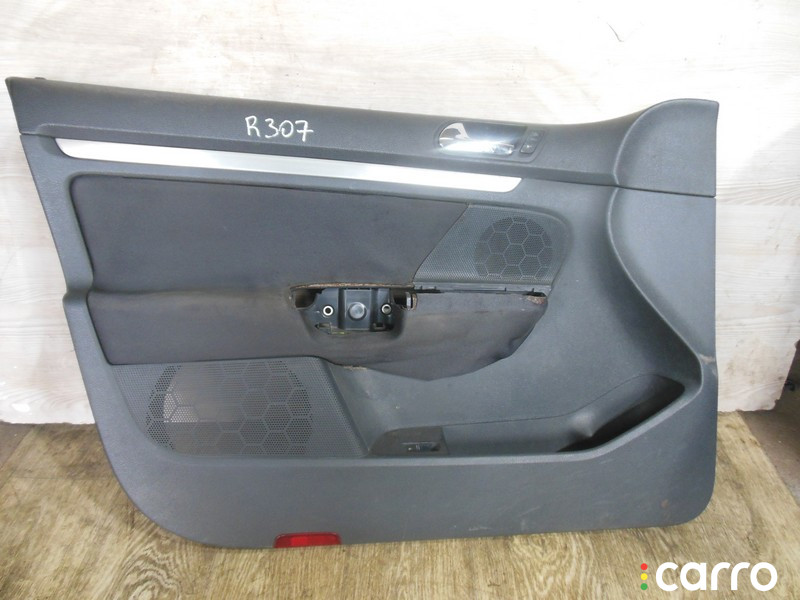 Обшивка двери передней левой (дверная карта) Volkswagen Golf 5 2005г. - фото №1