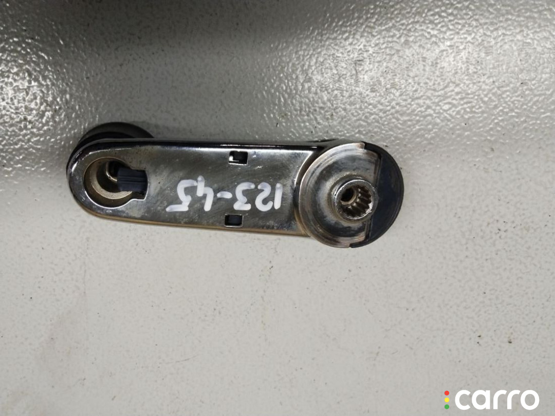 Ручка стеклоподъемника Audi 80 B3 1990г. - фото №2