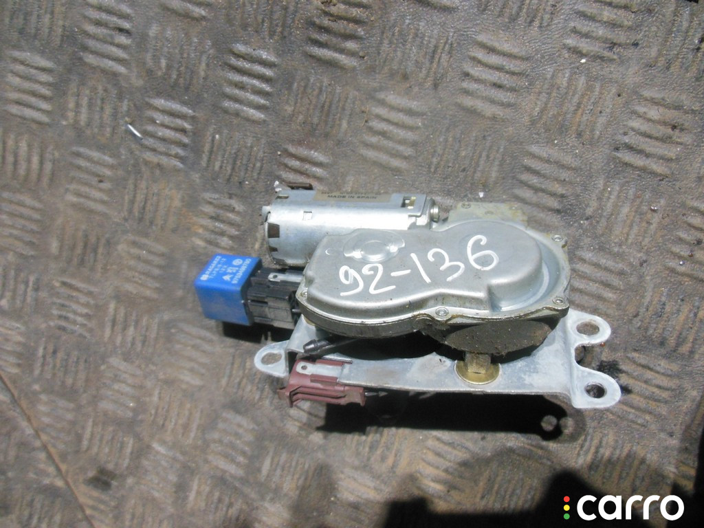 Моторчик заднего стеклоочистителя (дворника) Citroen Xsara 1998г. - фото №1