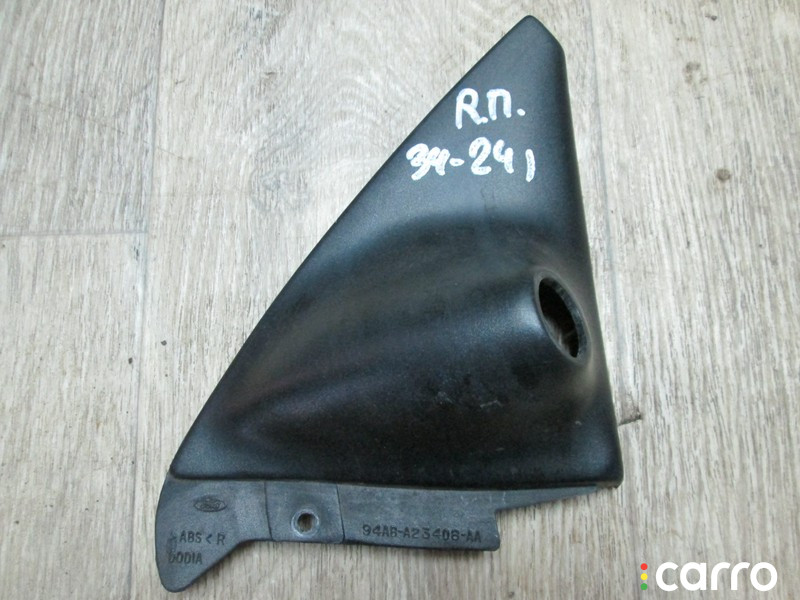 Заглушка Ford Escort 6 1998г. - фото №1