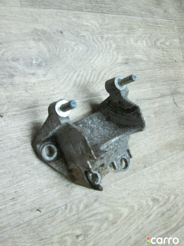 Кронштейн генератора Ford Fiesta 4 1999г. - фото №1