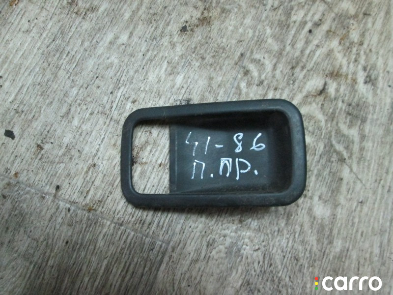 Заглушка Nissan Sunny N14 1993г. - фото №1