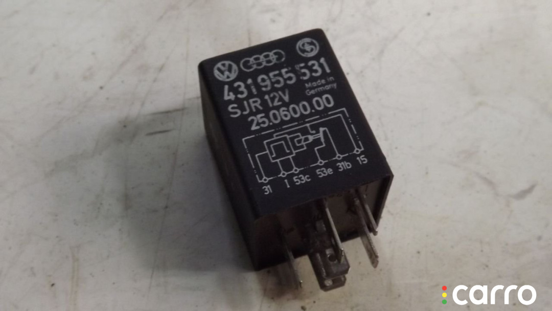 431955531 Реле стеклоочистителей (дворников) Audi 100 C3 1985г. - фото №2