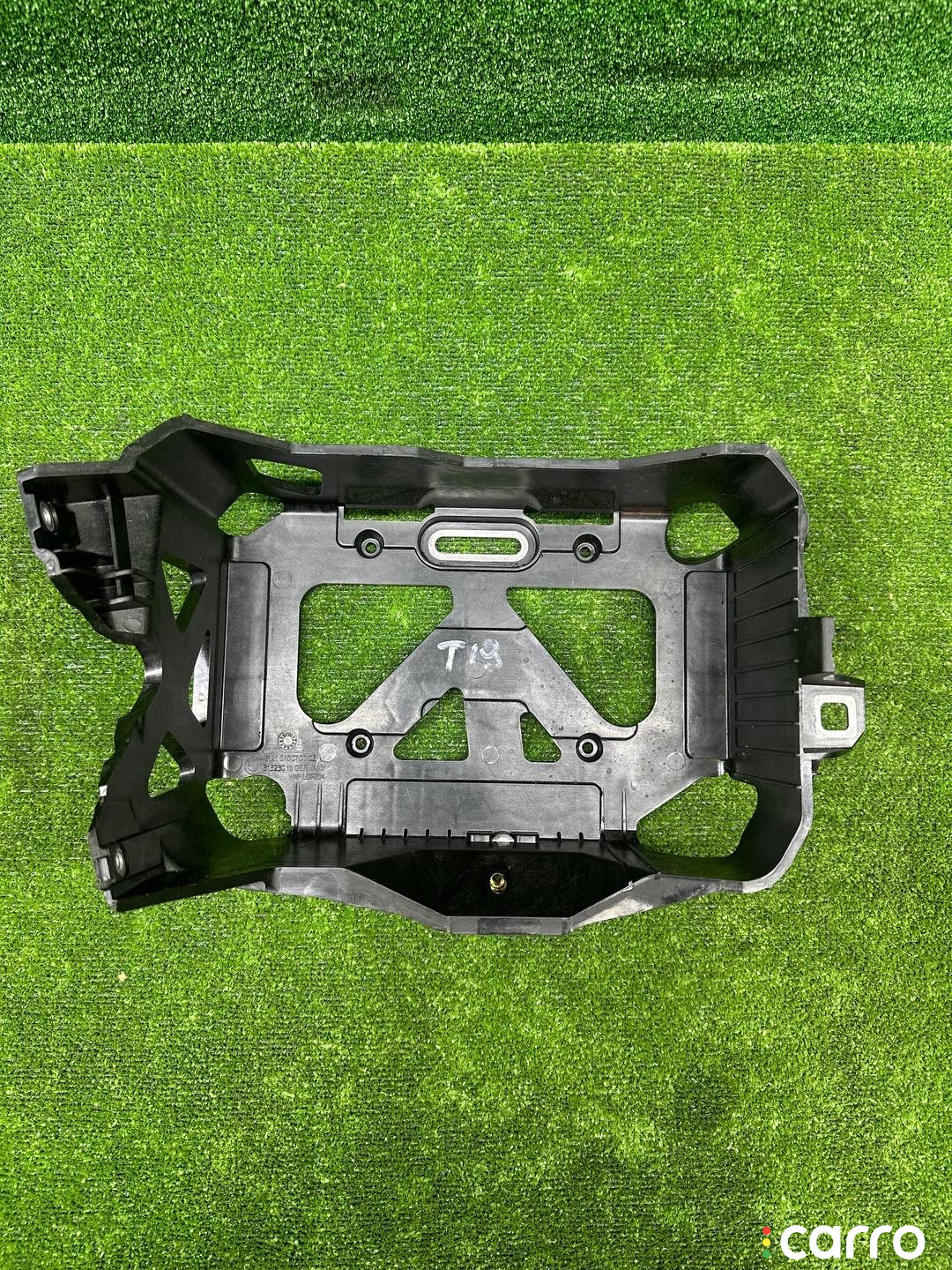 5A0C7C0, 61215A0C7C0, 31523010GER, 61215A0C7C005 крепление аккумулятора BMW 5 G60/G61 2025г. - фото №2