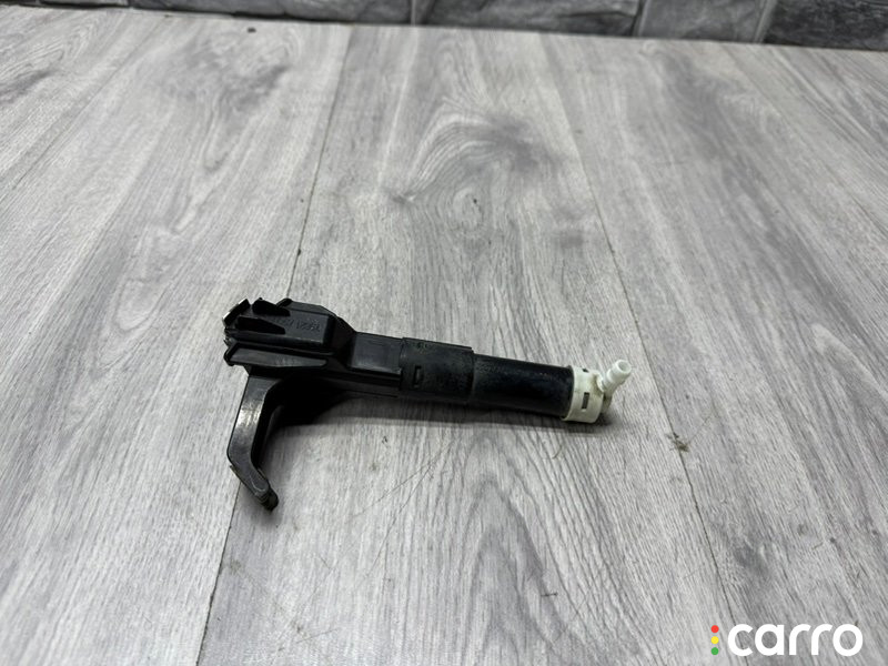 8520833040 Форсунка омывателя фар левая Toyota Camry 50 2012г. - фото №1