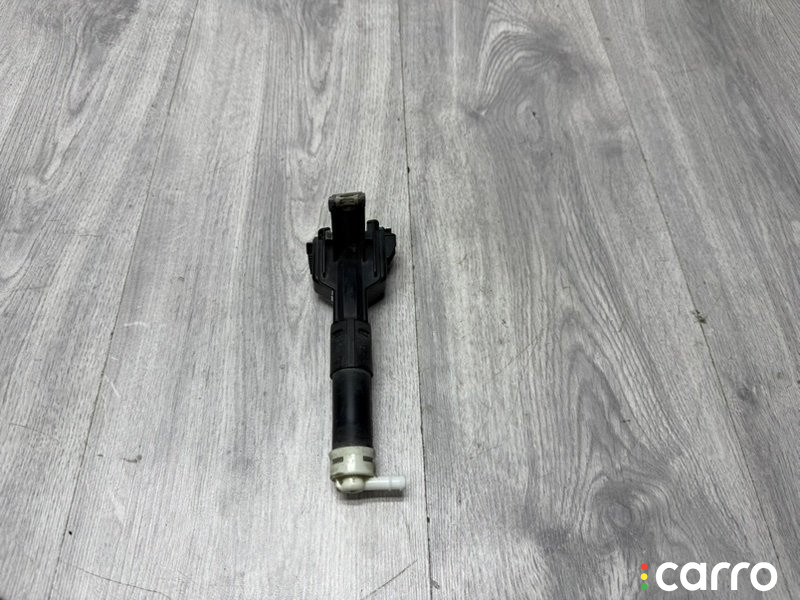 8520833040 Форсунка омывателя фар левая Toyota Camry 50 2012г. - фото №6