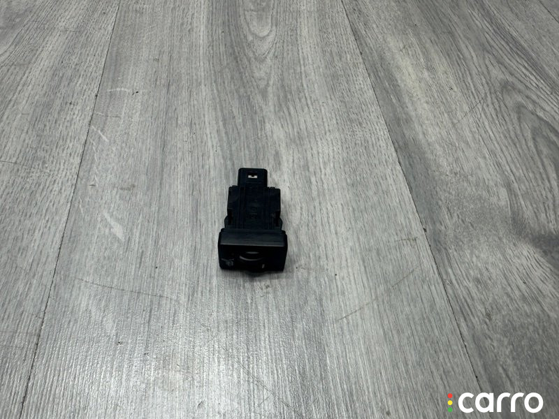 8475133101 Кнопка обогрева сидений левая Toyota Camry 50 2012г. - фото №6