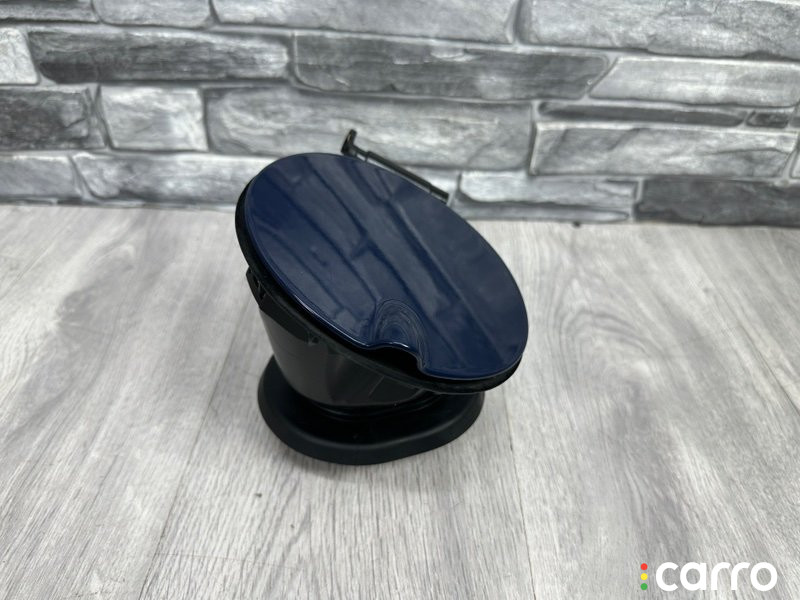 1740943 Лючок топливного бака FORD Focus 3 2012г. - фото №2