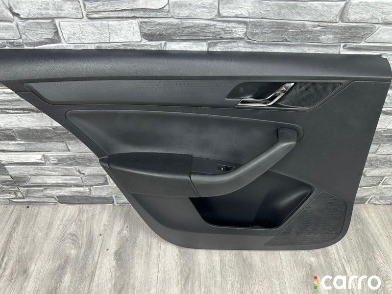 60U867023A Обшивка двери задняя левая Skoda Rapid 2014г. - фото №5
