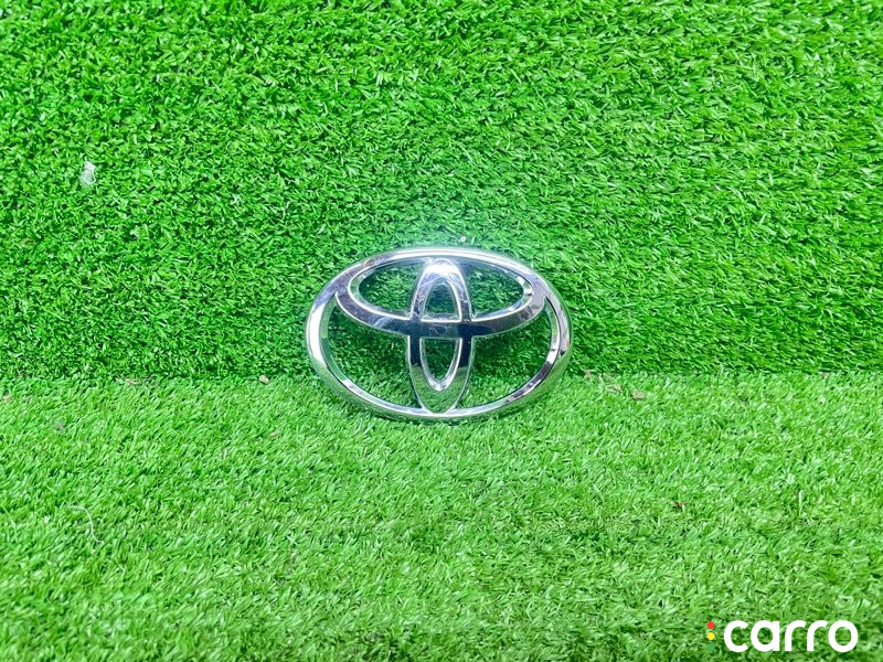 7543102080 Эмблема Toyota Camry V70 2021г. - фото №1