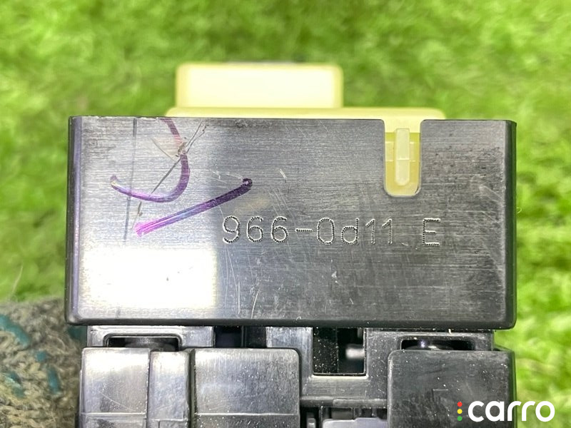 8475233160 Кнопка обогрева сидений Toyota Camry V70 2021г. - фото №9
