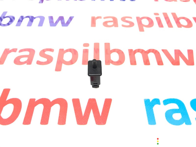 61311388277, 1388277 Концевик бардачка BMW 5-series 2002г. - фото №1