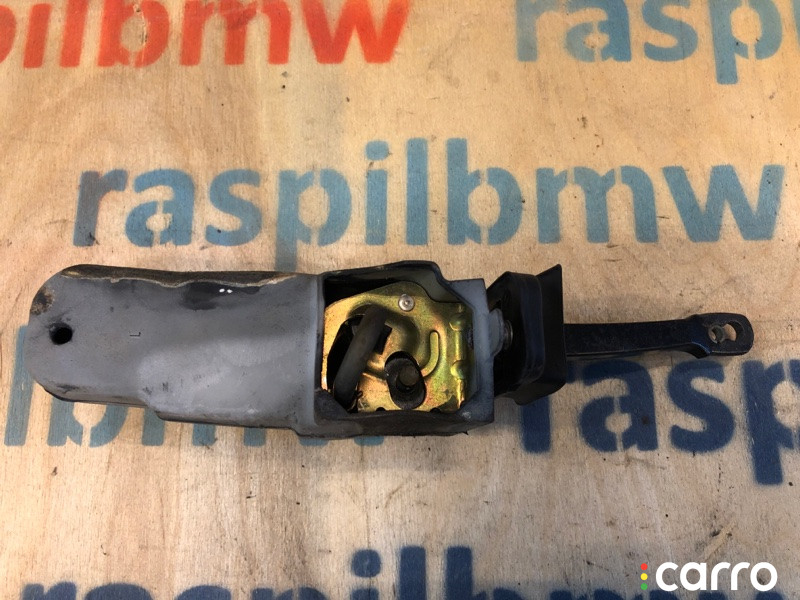 51228193448, 51228203824, 51718171502, 51228163985 ограничитель двери BMW 5-series 2001г. - фото №1