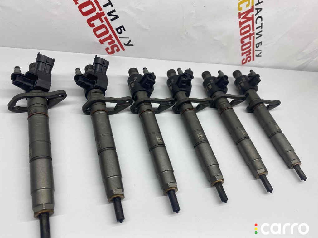 FW93-9K546-AB, LR078606 Форсунка Land Rover Range Rover Sport 2018г. - фото №2