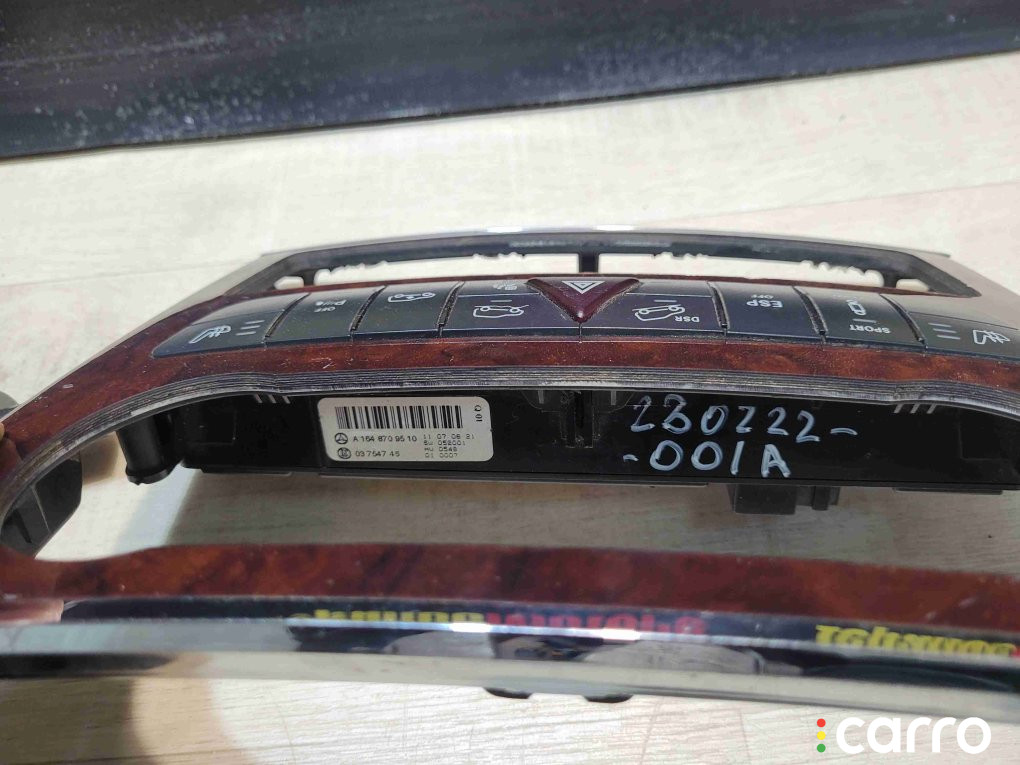 A1648709510 Блок кнопок Mercedes-Benz GL 2011г. - фото №3