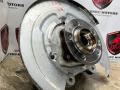 LR152789, M9R32C300AC, LR179386, M8E25A968AD, M9R32C300AB Кулак задний правый Land Rover Range Rover Sport 2024г. - фото №2