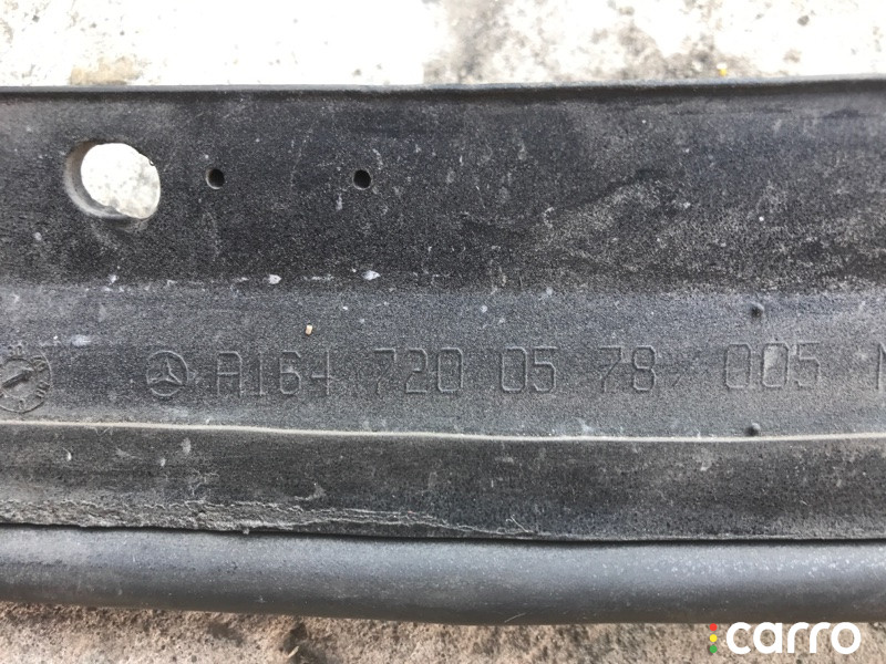 A1647200578 молдинг на крыло Mercedes-Benz ML 500 2005г. - фото №3