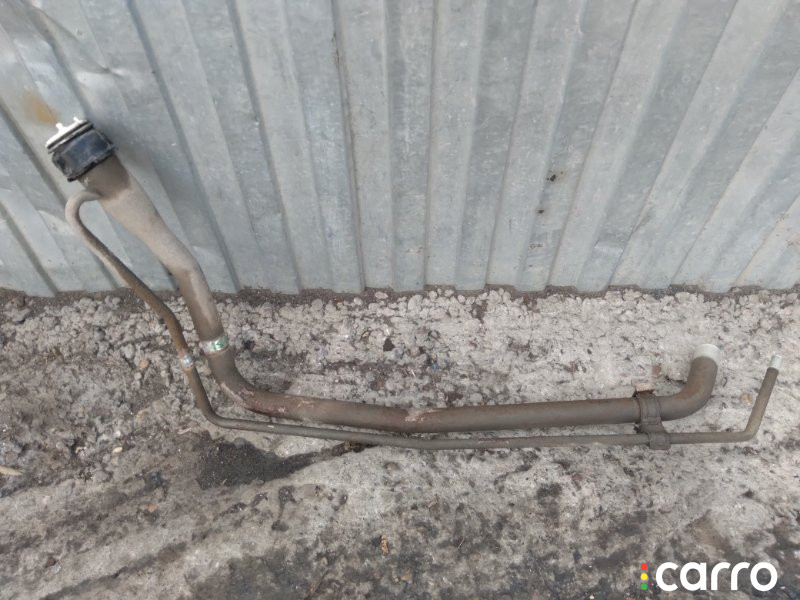 Горловина топливного бака Toyota Land Cruiser Prado 2005г. - фото №1
