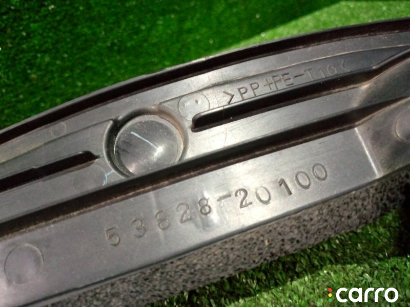 Пыльник крыла Toyota Premio 2004г. - фото №2