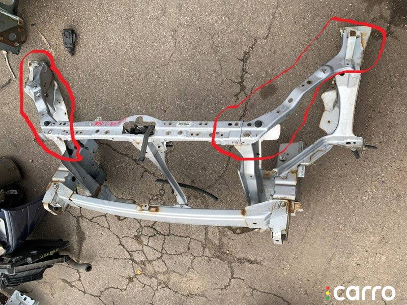 рамка радиатора Honda Stream 2000г. - фото №1