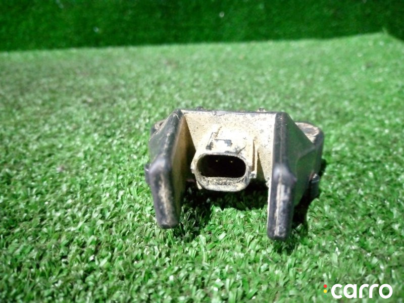89173-30160 Датчик удара Toyota Land Cruiser Prado 2014г. - фото №3