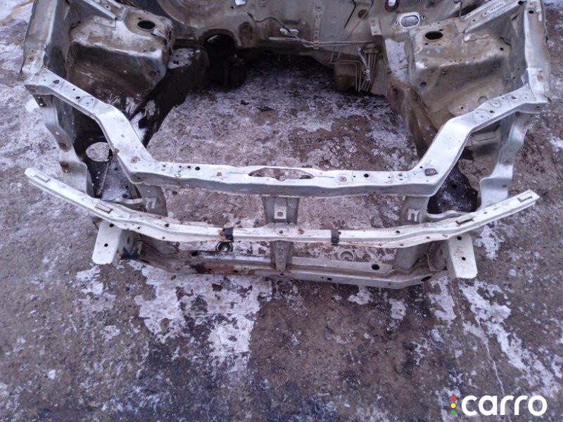 рамка радиатора Honda CR-V 1996г. - фото №1