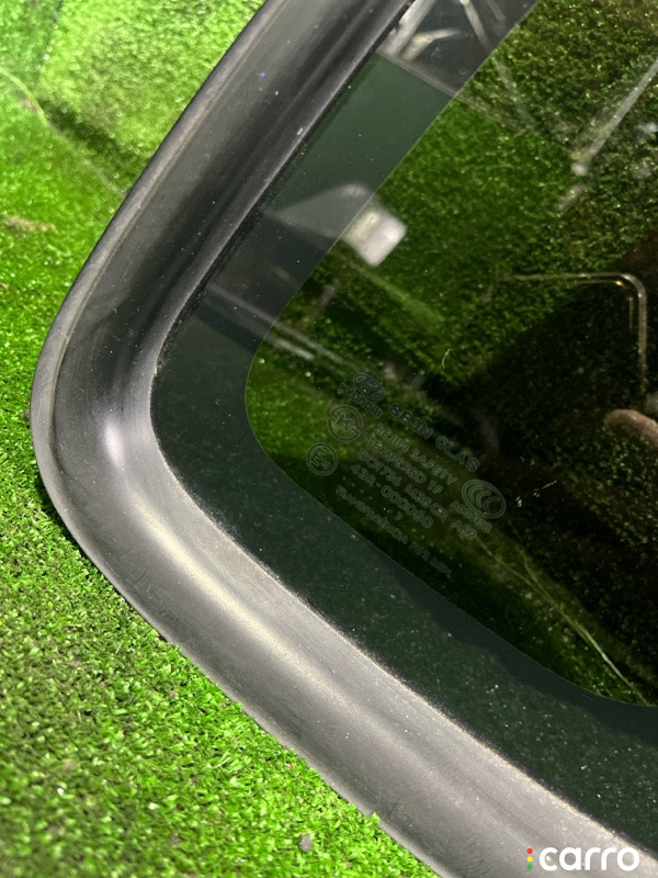 Стекло собачника Hyundai Tucson 2007г. - фото №2