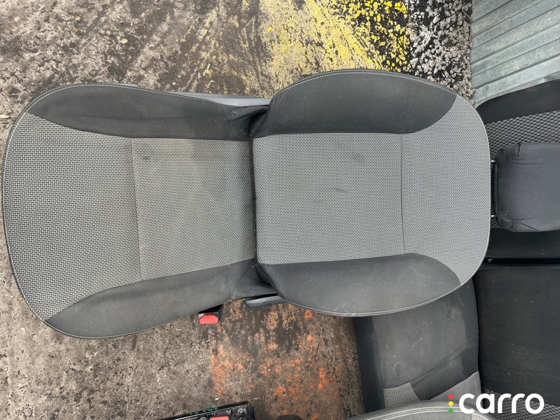 сиденья Renault Duster 2018г. - фото №10