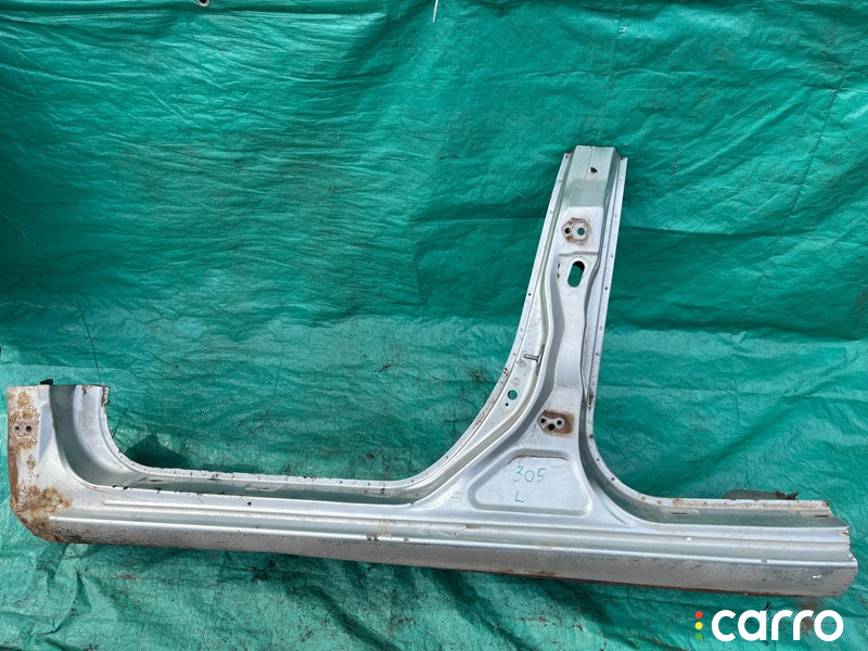 порог Mazda Mazda 6 2002г. - фото №1
