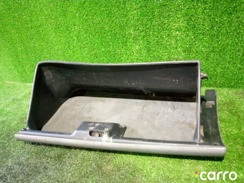 бардачок Mazda Mazda 6 2002г. - фото №3