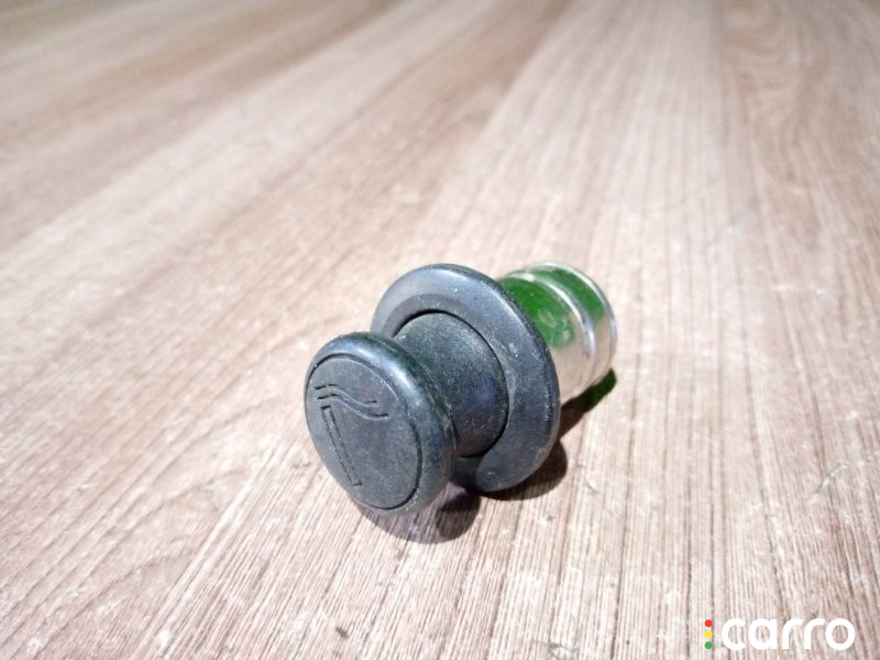 Прикуриватель Hyundai Accent 2007г. - фото №1