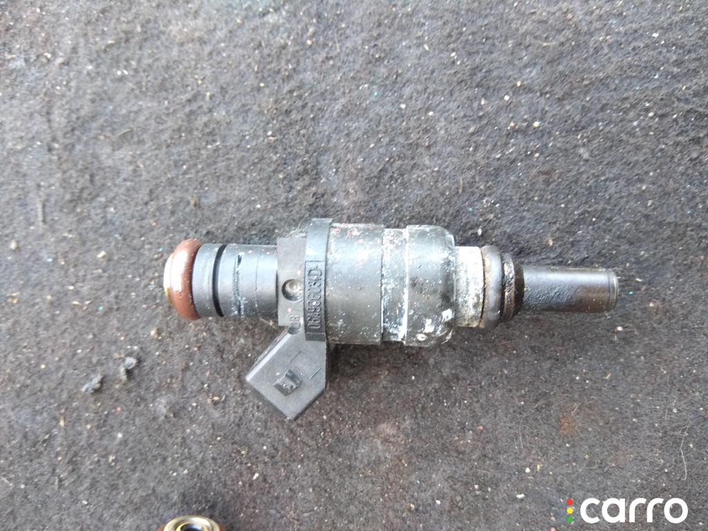 06A906031D, AGN, AEH, AKL, AGU, AQY, ARZ, AZH, APK, APF, AVU, AUM Форсунка Audi A3 1999г. - фото №3