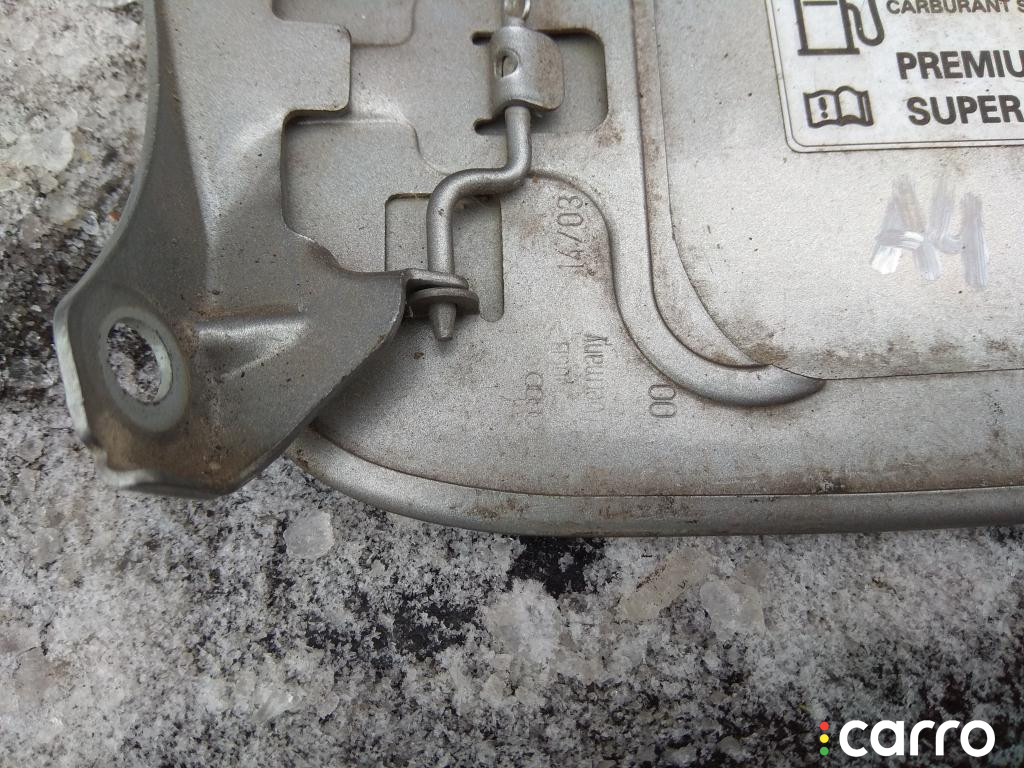 8E0809905B Лючок топливного бака Audi A4 2003г. - фото №3