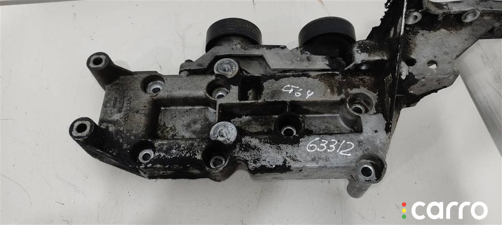 D5244T5, 30757168 Кронштейн генератора Volvo XC90 2008г. - фото №3