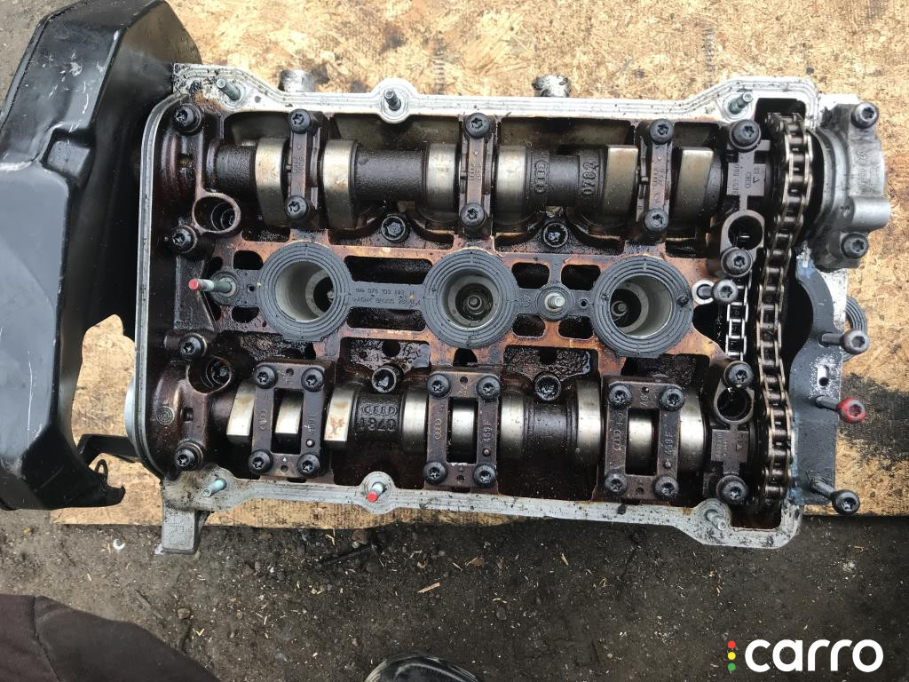 ACK, AGA, APR, ATX, AQD, ASM, AML, APS, 078103373AH Головка блока цилиндров (ГБЦ) Audi A6 1999г. - фото №1