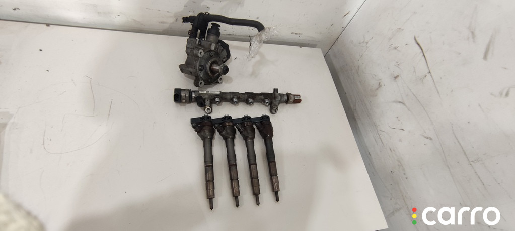 CFF, CFH, CFG, 03L130277J, CLC, CGL, CDC, 03L130277Q, CJC, CSH, CKT, CNE, 03L906051, 057130764H, 057130764AB, 0445110369, 03L130755AC, 03L130089P, 445110368, 0445110646, 0445118369, 04L130755D, 0986435166 Форсунка Volkswagen Crafter 2013г. - фото №1