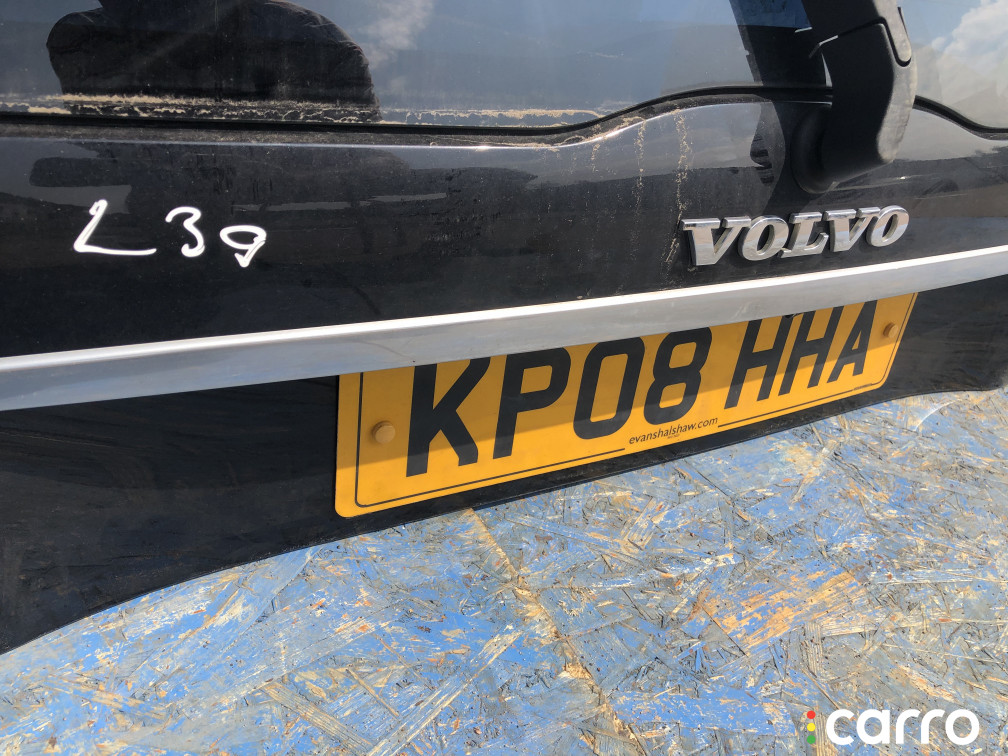 Накладка двери (крышки) багажника Volvo XC90 2008г. - фото №1